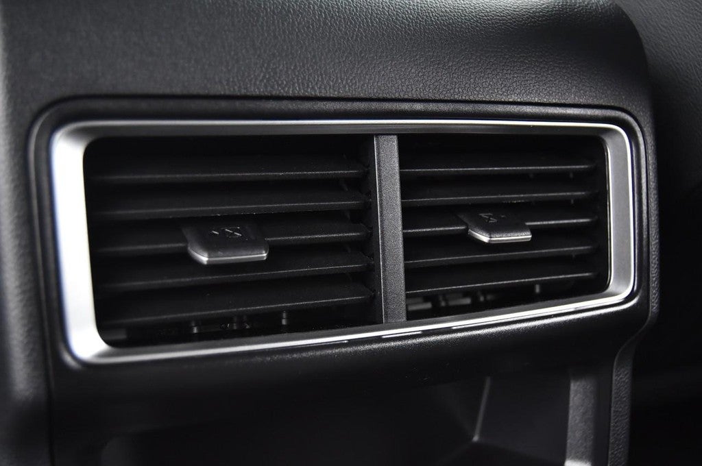 2026 Volkswagen Atlas Cross Sport 2.0T SE w/Technology 4MOTION