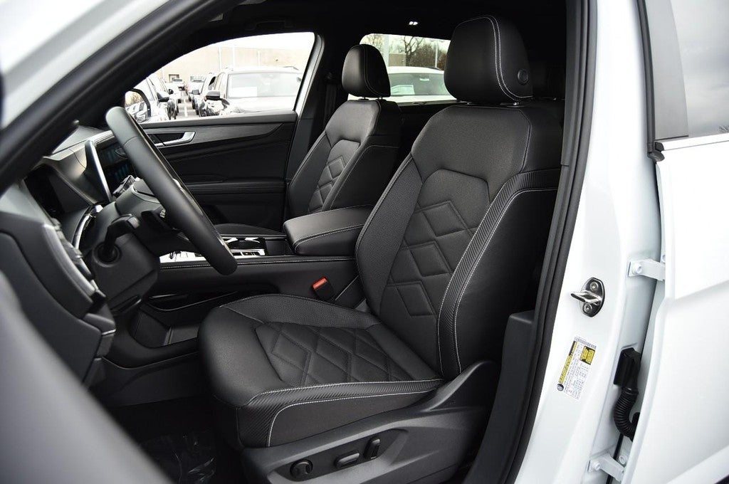 2026 Volkswagen Atlas Cross Sport 2.0T SE w/Technology 4MOTION