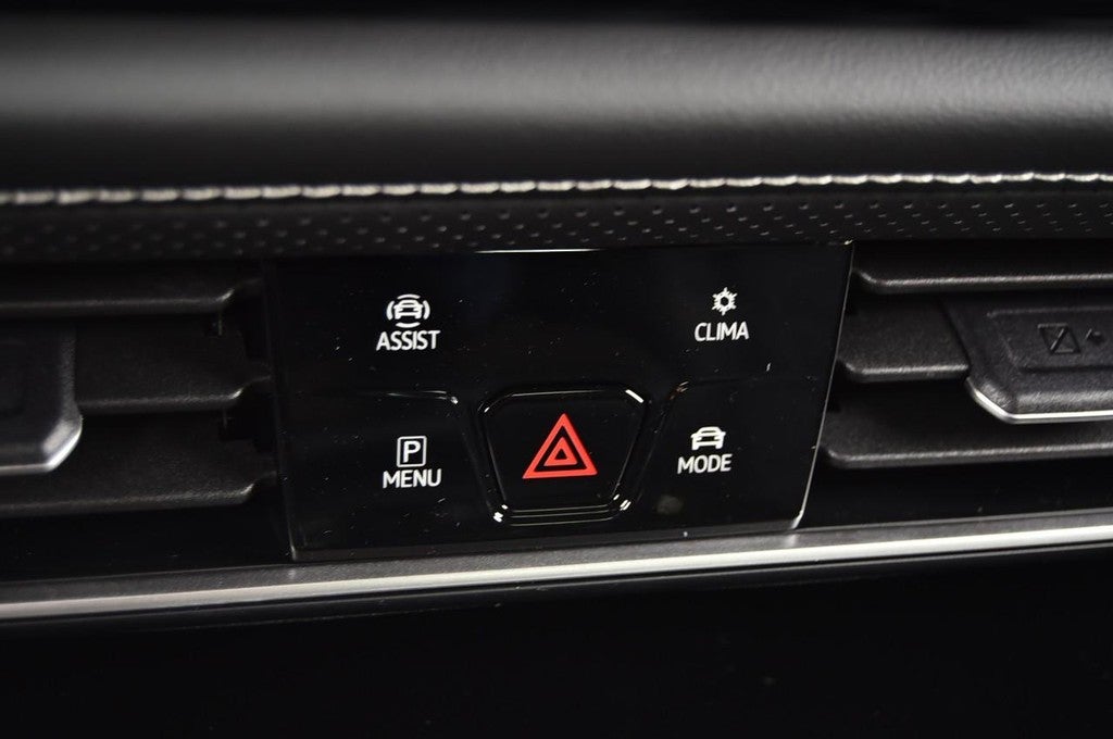 2026 Volkswagen Atlas Cross Sport 2.0T SE w/Technology 4MOTION