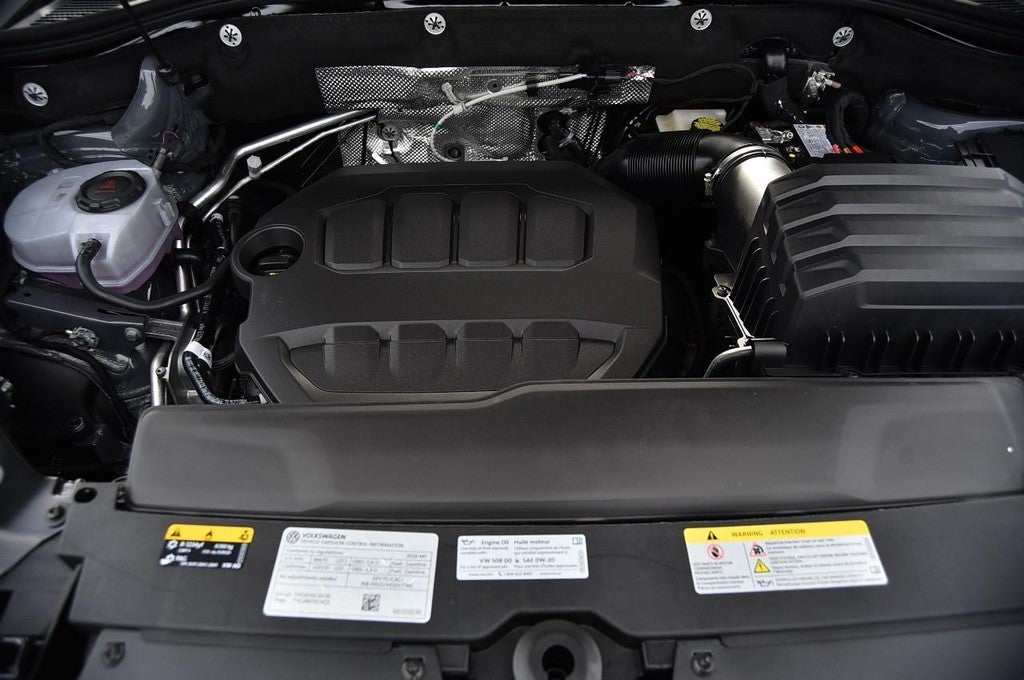 2026 Volkswagen Atlas Cross Sport 2.0T SE w/Technology 4MOTION