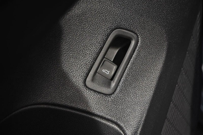 2026 Volkswagen Atlas Cross Sport 2.0T SE w/Technology 4MOTION