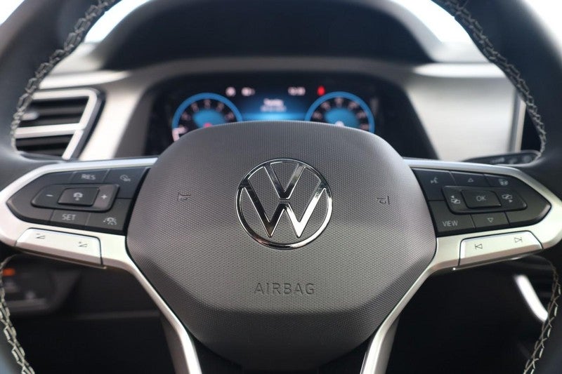 2026 Volkswagen Atlas Cross Sport 2.0T SE w/Technology 4MOTION