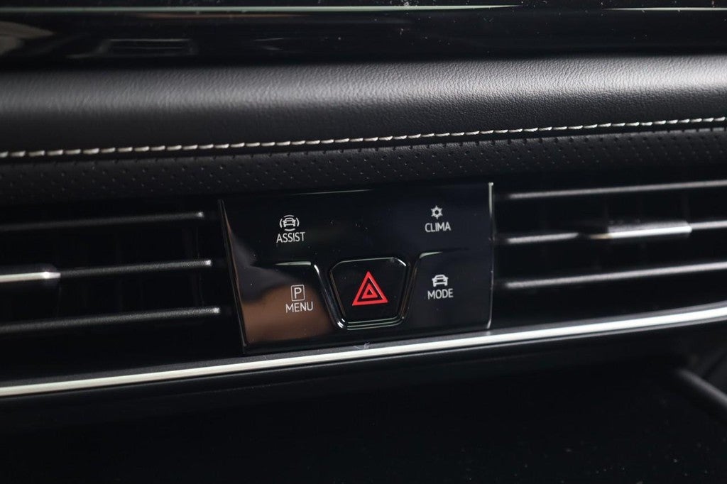 2026 Volkswagen Atlas Cross Sport 2.0T SE w/Technology 4MOTION