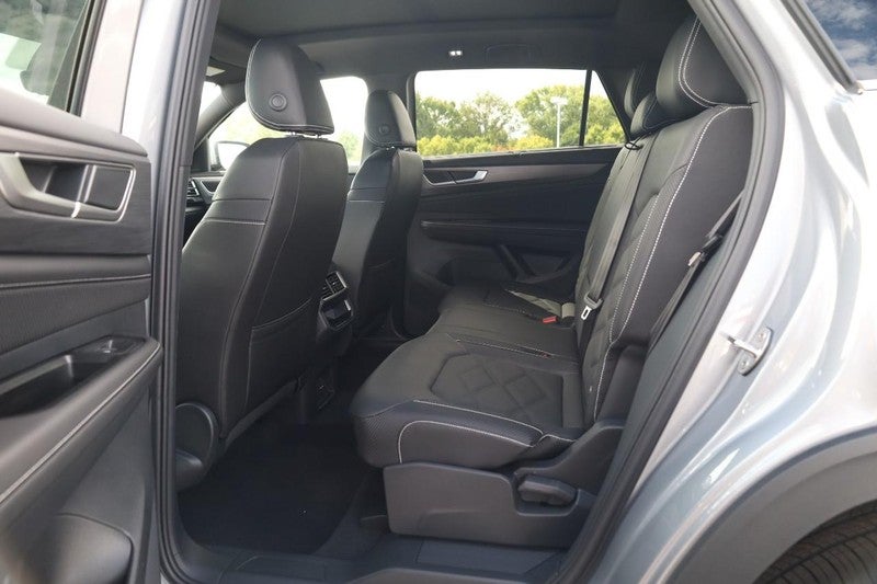 2026 Volkswagen Atlas Cross Sport 2.0T SE w/Technology 4MOTION