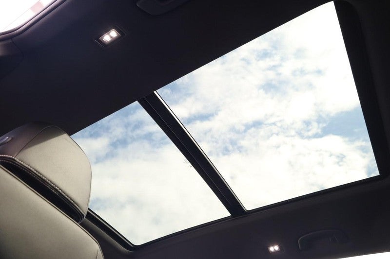 2026 Volkswagen Atlas Cross Sport 2.0T SE w/Technology 4MOTION