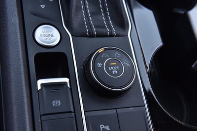 2022 Volkswagen Atlas Cross Sport 3.6L V6 SE w/Technology 4MOTION