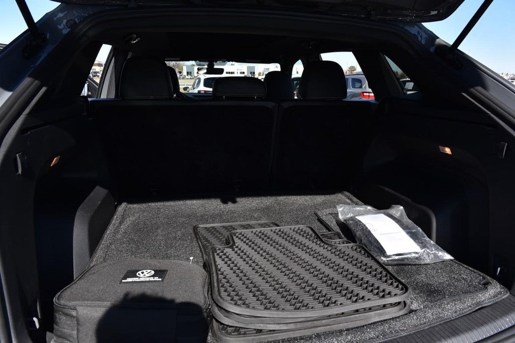 2022 Volkswagen Atlas Cross Sport 3.6L V6 SE w/Technology 4MOTION