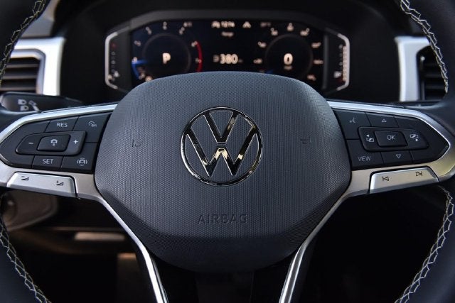 2023 Volkswagen Atlas Cross Sport 3.6L V6 SE w/Technology