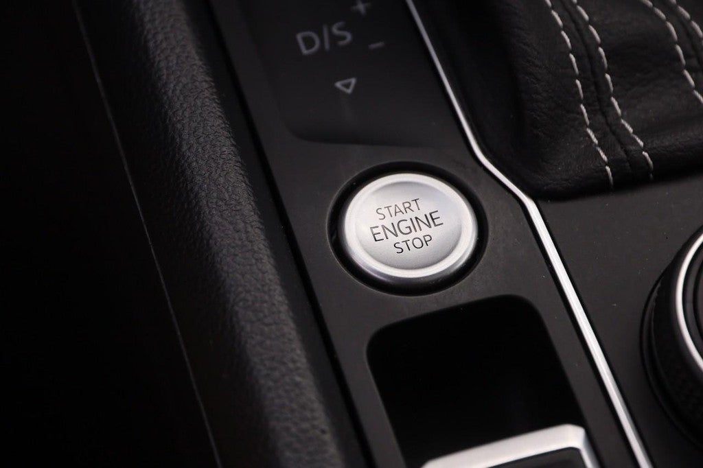 2023 Volkswagen Atlas Cross Sport 3.6L V6 SE w/Technology 4MOTION