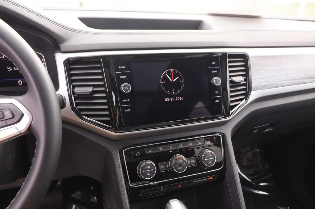 2023 Volkswagen Atlas Cross Sport 3.6L V6 SE w/Technology 4MOTION