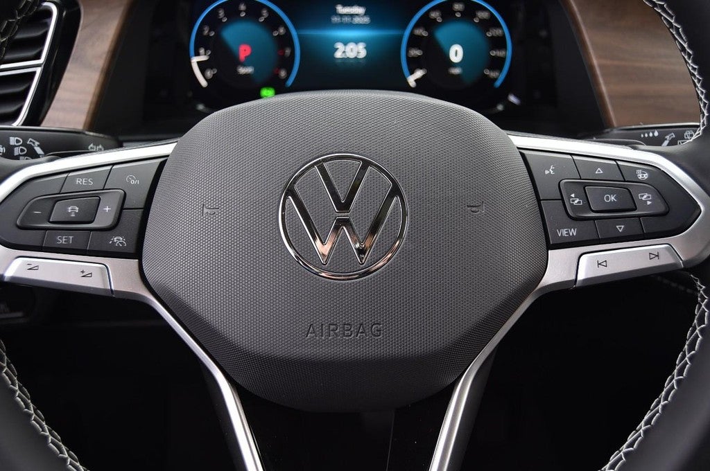 2026 Volkswagen Atlas 2.0T SE w/Technology 4MOTION