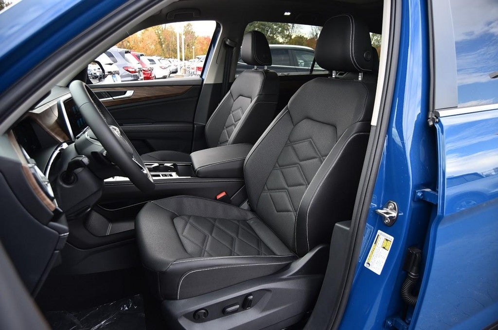 2026 Volkswagen Atlas 2.0T SE w/Technology 4MOTION