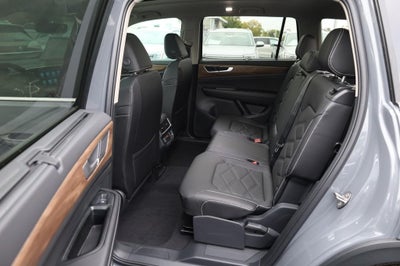 2026 Volkswagen Atlas 2.0T SE w/Technology 4MOTION