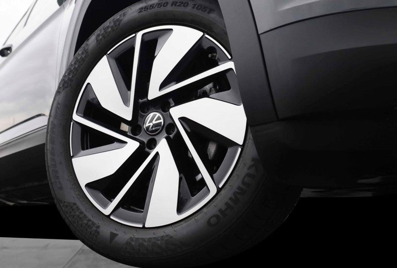 2026 Volkswagen Atlas 2.0T SE w/Technology 4MOTION