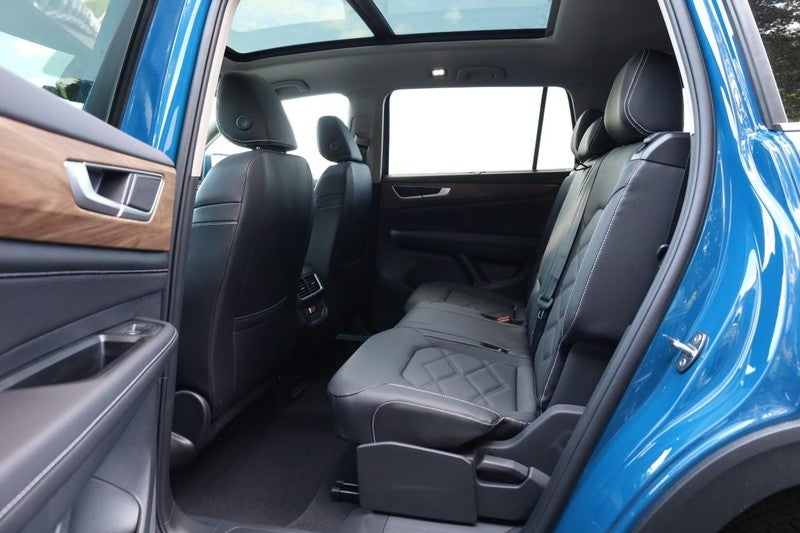 2026 Volkswagen Atlas 2.0T SE w/Technology 4MOTION