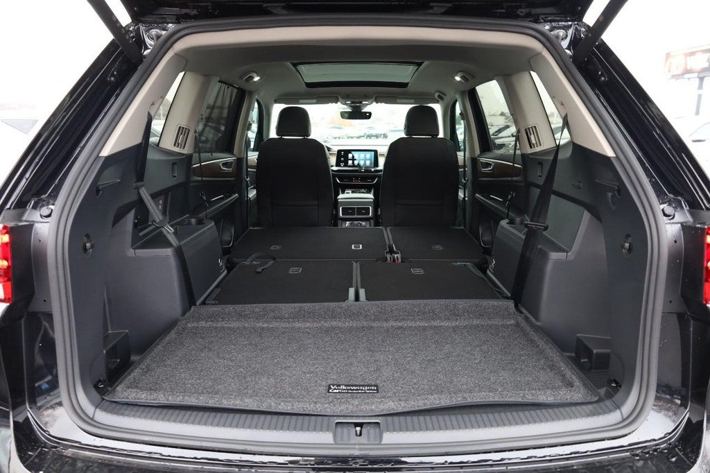 2026 Volkswagen Atlas 2.0T SE w/Technology 4MOTION