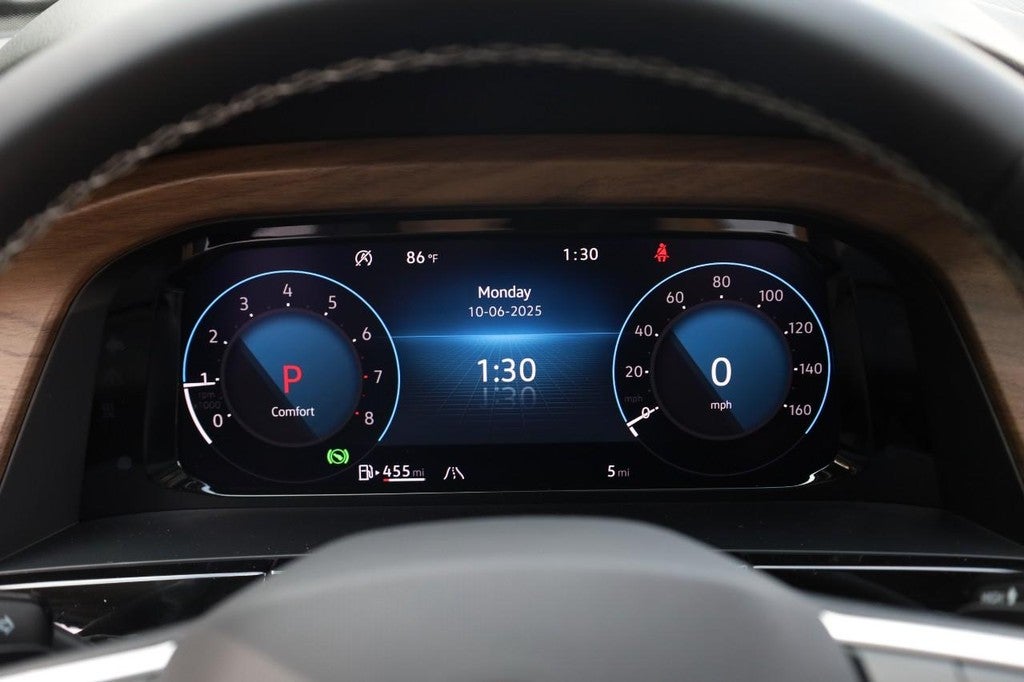 2026 Volkswagen Atlas 2.0T SE w/Technology 4MOTION