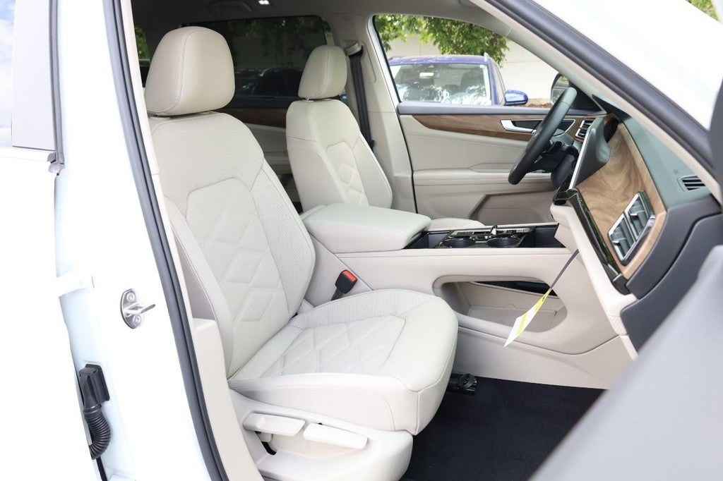 2026 Volkswagen Atlas 2.0T SE w/Technology 4MOTION