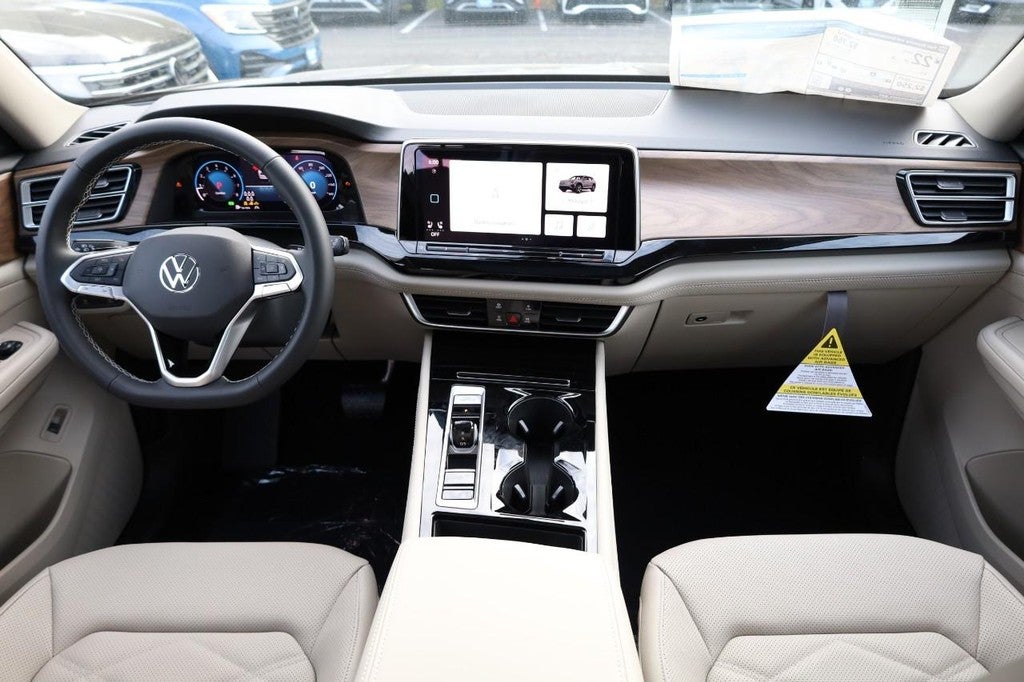 2026 Volkswagen Atlas 2.0T SE w/Technology 4MOTION