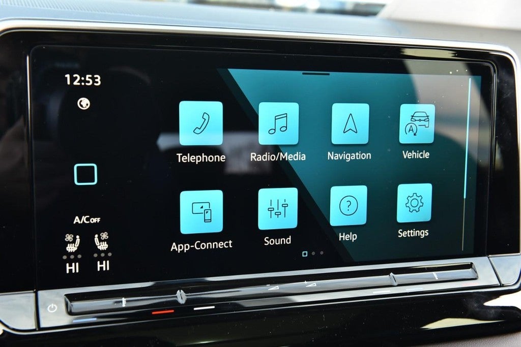 2026 Volkswagen Atlas 2.0T SE w/Technology 4MOTION