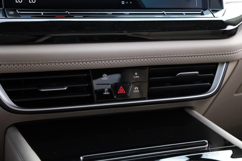 2026 Volkswagen Atlas 2.0T SE w/Technology 4MOTION