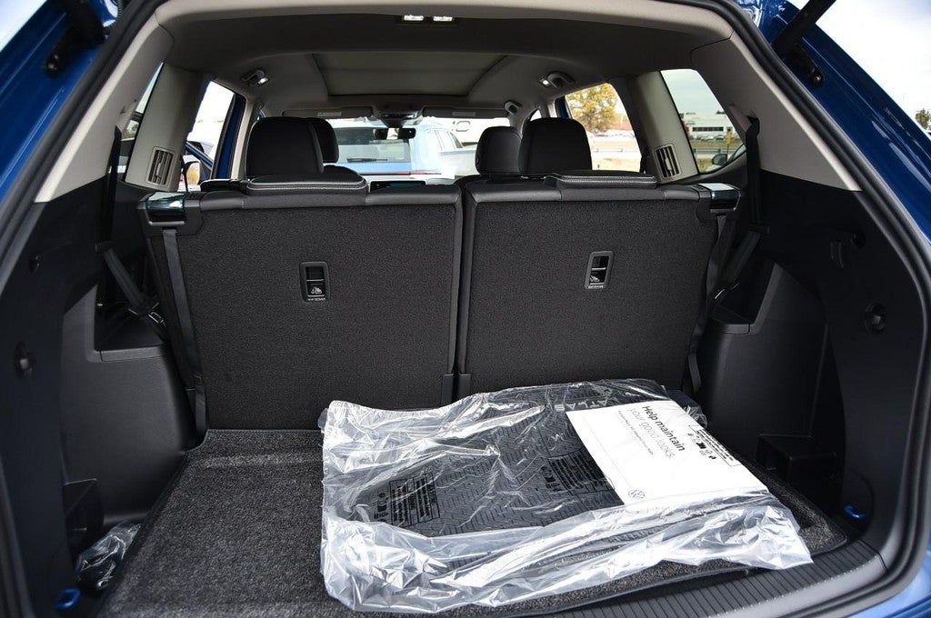 2026 Volkswagen Atlas 2.0T SE w/Technology 4MOTION