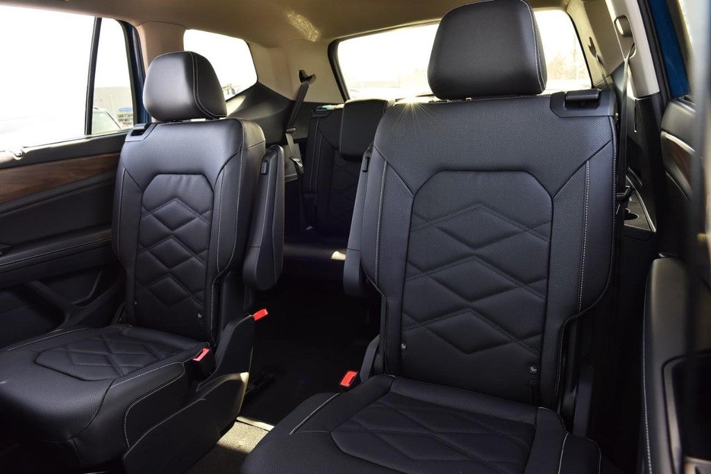 2026 Volkswagen Atlas 2.0T SE w/Technology 4MOTION