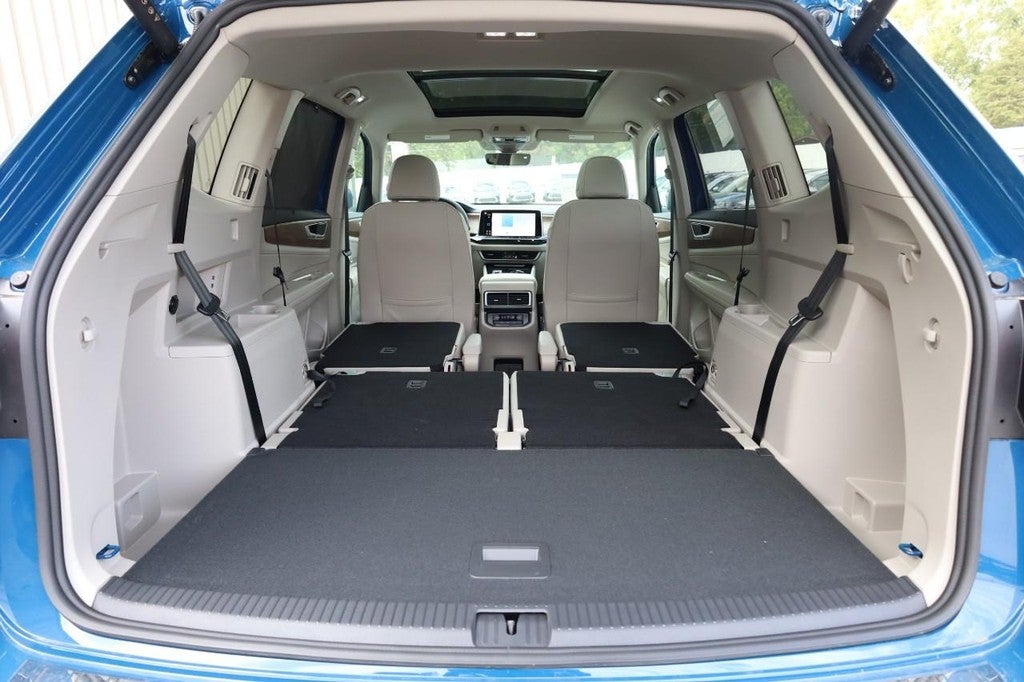 2026 Volkswagen Atlas 2.0T SE w/Technology 4MOTION