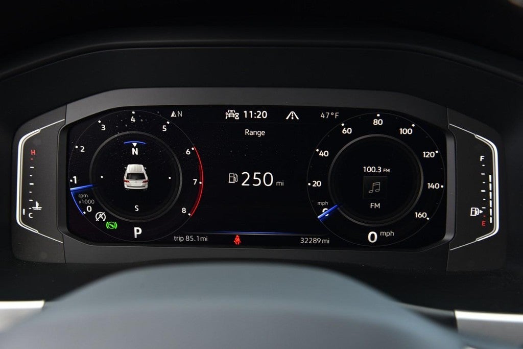 2023 Volkswagen Atlas 2.0T SE w/Technology 4MOTION