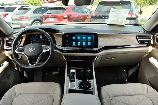 2024 Volkswagen Atlas 2.0T SE w/Technology