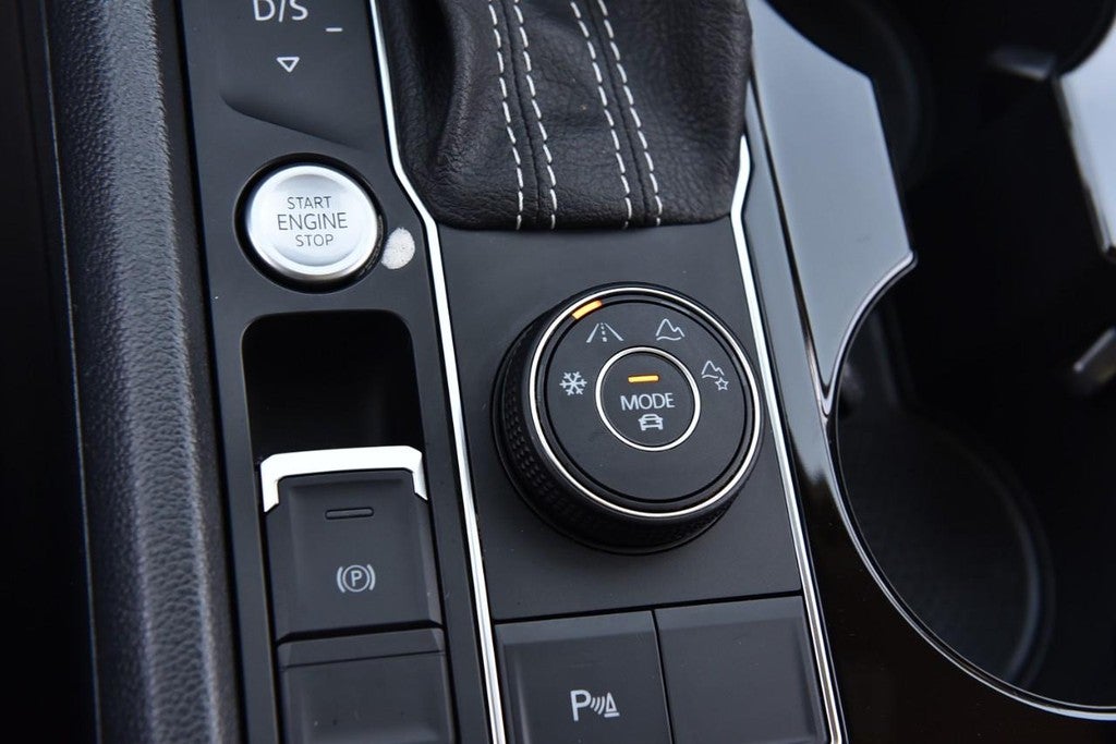 2022 Volkswagen Atlas 3.6L V6 SE w/Technology 4MOTION