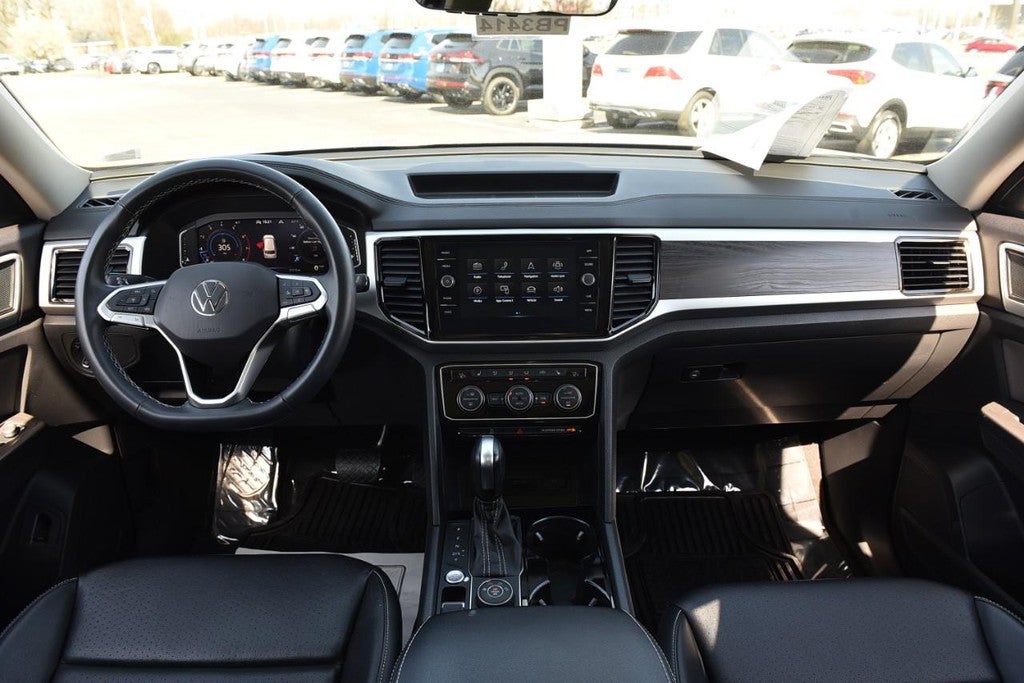 2022 Volkswagen Atlas 3.6L V6 SE w/Technology 4MOTION