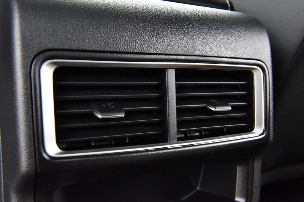 2026 Volkswagen Atlas Cross Sport 2.0T SE 4MOTION