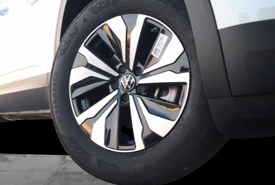 2026 Volkswagen Atlas Cross Sport 2.0T SE 4MOTION