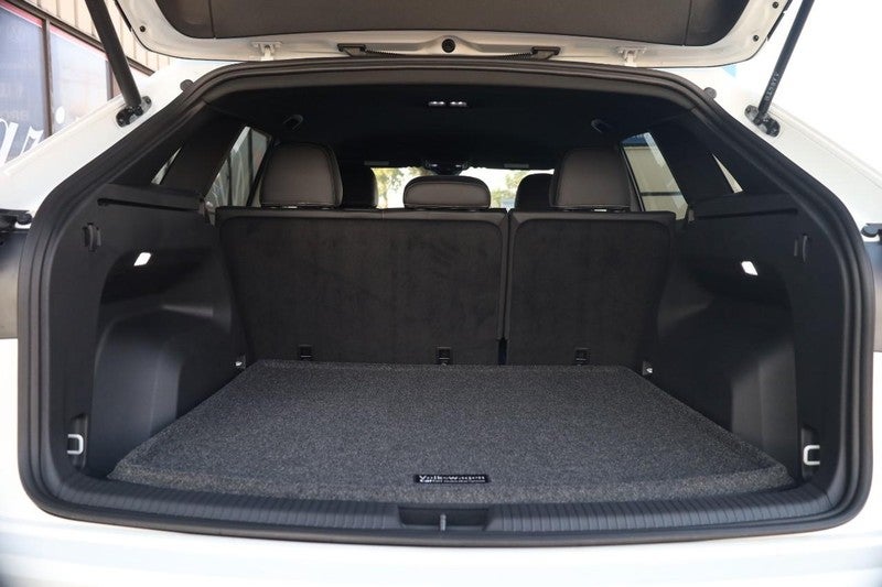 2026 Volkswagen Atlas Cross Sport 2.0T SE 4MOTION