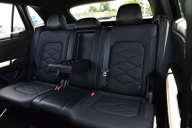 2024 Volkswagen Atlas Cross Sport 2.0T SE