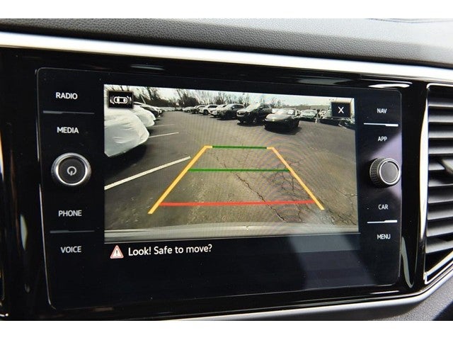 2023 Volkswagen Atlas Cross Sport 2.0T SEL R-Line Black 4MOTION