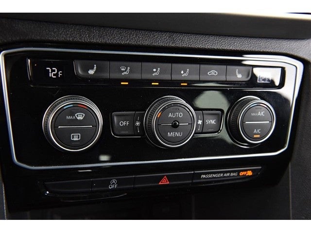 2023 Volkswagen Atlas Cross Sport 2.0T SEL R-Line Black 4MOTION