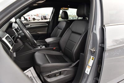 2023 Volkswagen Atlas Cross Sport 2.0T SEL R-Line Black 4MOTION