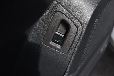 2023 Volkswagen Atlas Cross Sport 2.0T SEL R-Line Black 4MOTION