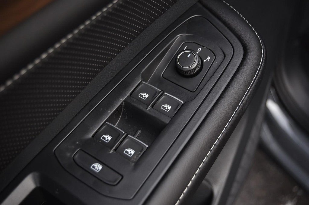 2026 Volkswagen Atlas 2.0T SE w/Technology FWD