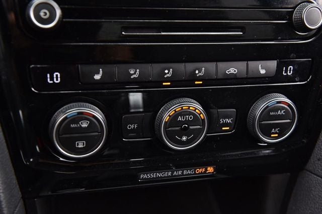 2020 Volkswagen Passat 2.0T R-Line