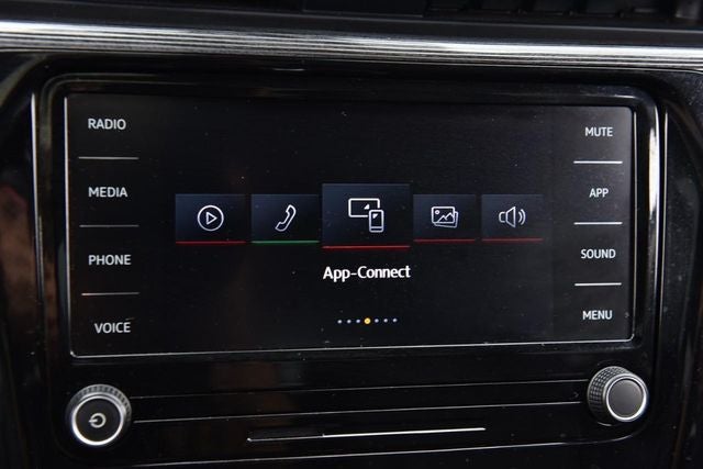 2020 Volkswagen Passat 2.0T R-Line