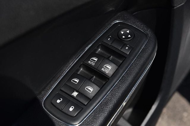 2012 Dodge Charger SXT