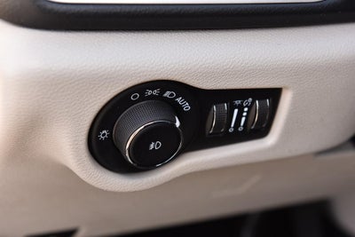 2022 Chrysler Pacifica Touring L FWD