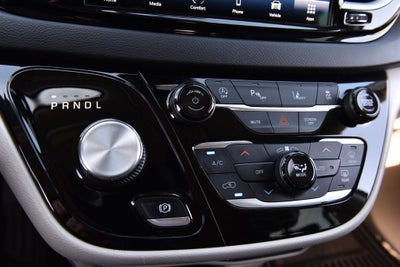 2022 Chrysler Pacifica Touring L FWD