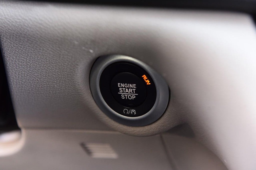 2022 Chrysler Pacifica Touring L FWD