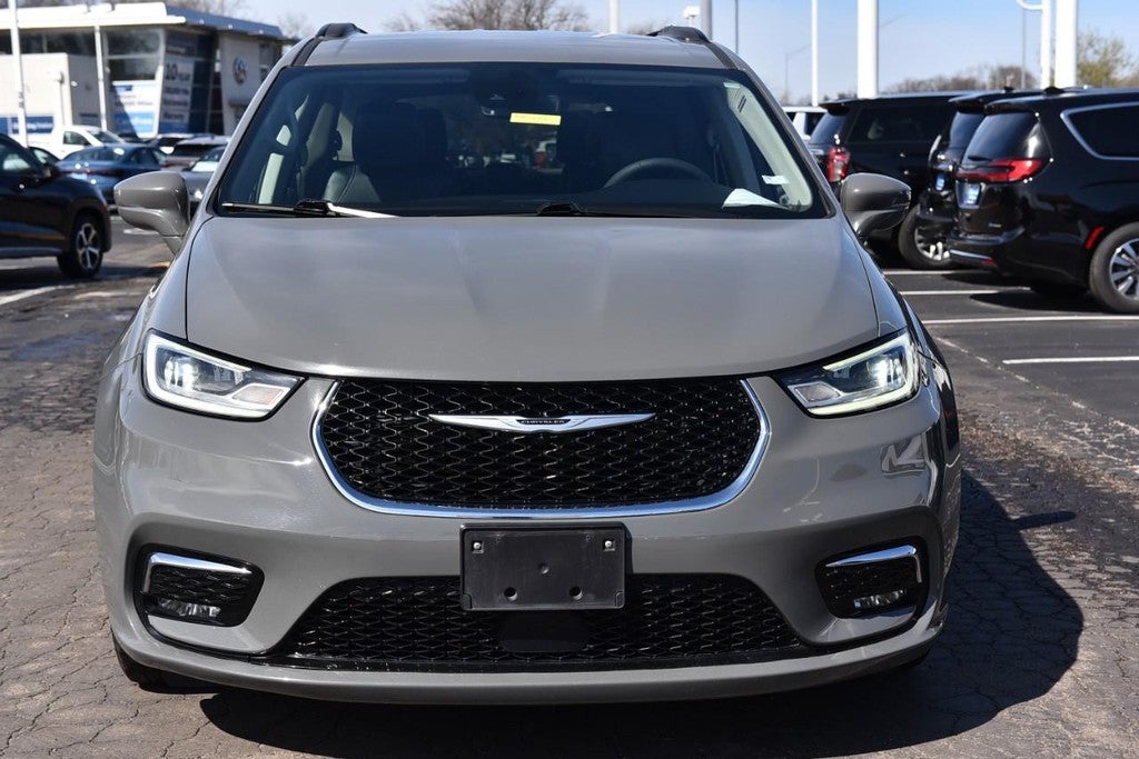 2022 Chrysler Pacifica Touring L FWD