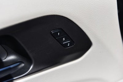 2022 Chrysler Pacifica Touring L FWD