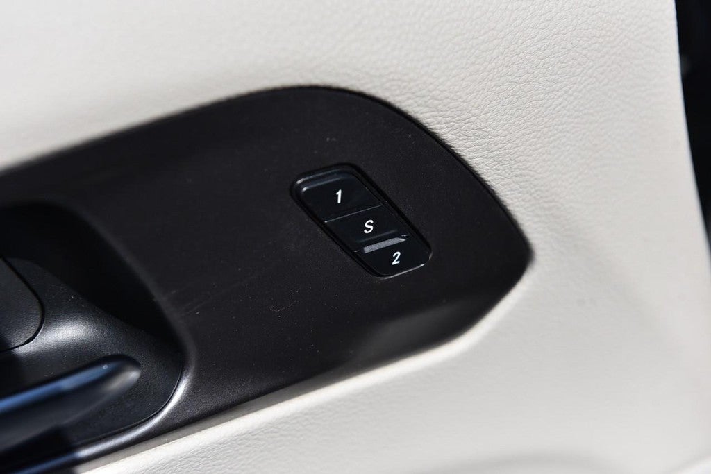 2022 Chrysler Pacifica Touring L FWD